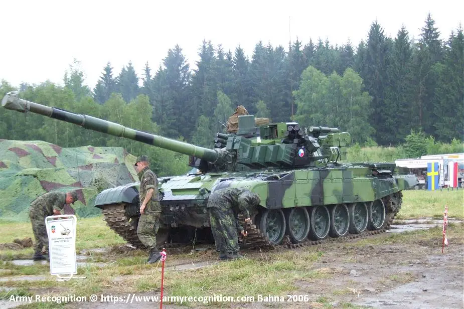 Czech army to acquire Leopard 2A4 and 2A7 tanks after giving its T 72s to Ukraine 925 003