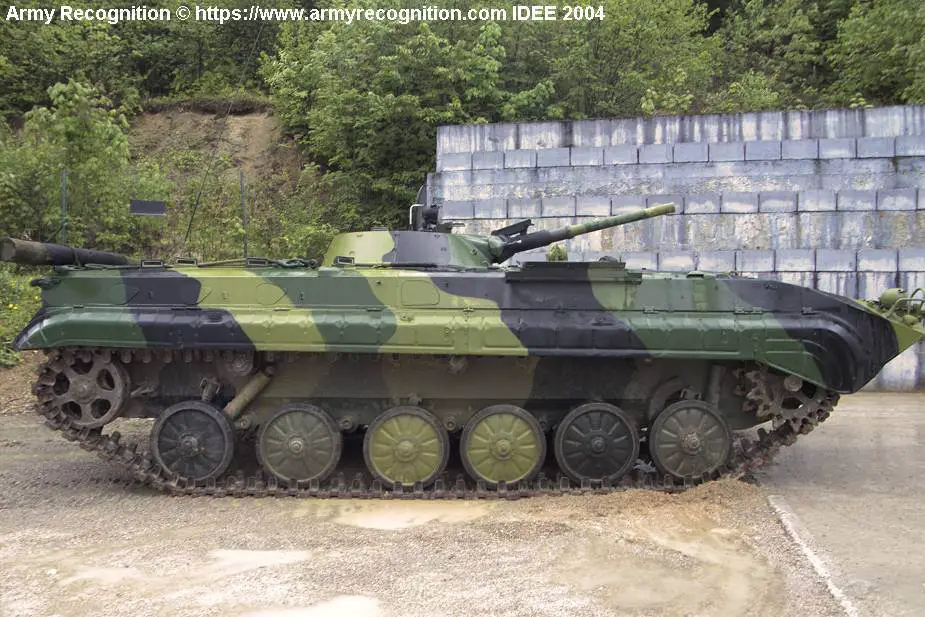 Germany gives Slovakia 15 Leopard 2A4 tanks in exchange for BVP 1 IFVS donate to Ukraine 925 002