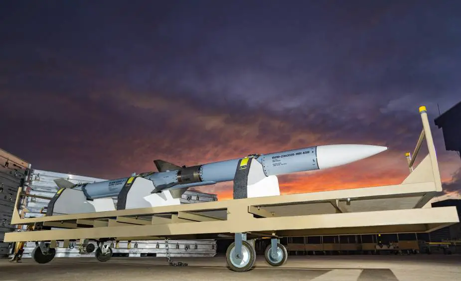 Raytheons AMRAAM AIM 120D 3 air to air missile completes critical milestone for operational use