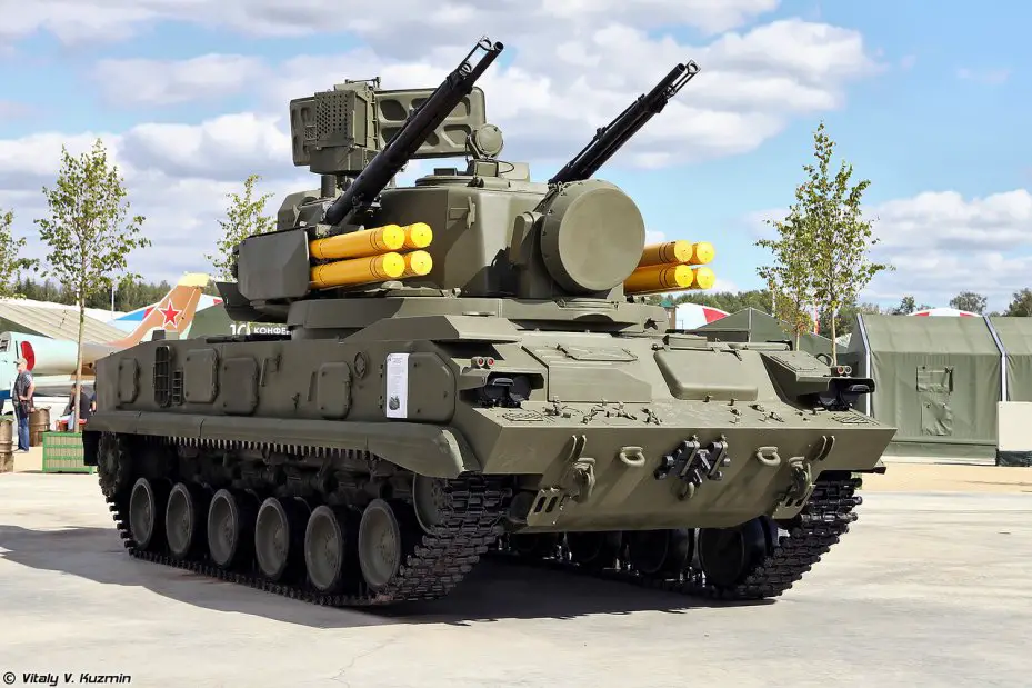 Ukrainian Army Uses Soviet made 2S6 Tunguska Air Defense Vehicle to Intercept Missiles and Drones 925 002