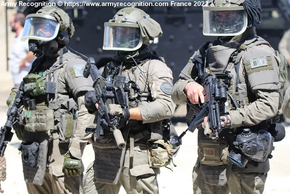 The GIGN of French Gendarmerie considered as the Worlds Premier SWAT Team 925 001