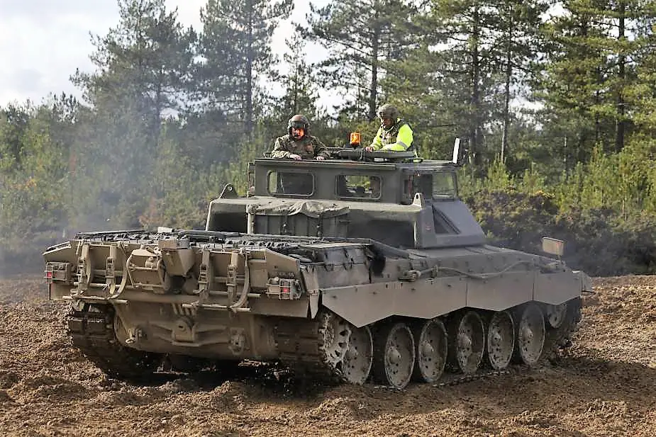 Ukrainian tank crews complete Challenger 2 MBT training in UK | Defense News March 2023 Global Security army industry | Defense Security global news industry army year 2023 | Archive News year