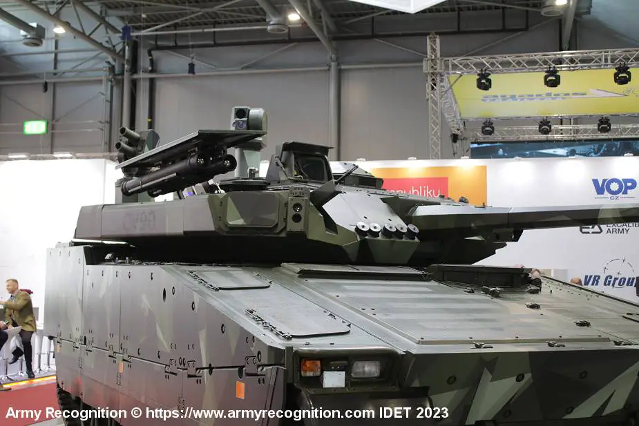 BAE Systems presents enhanced CV90 IFV as candidate to replace olf BVP 2 of Czech army IDET 2023 925 002