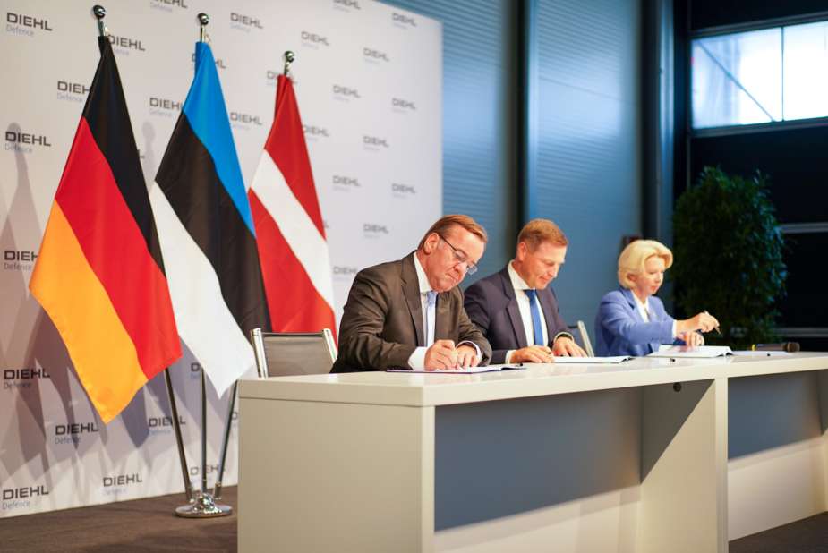 Latvia and Estonia Sign Protocol for Joint Purchase of Iris T SLM 925 002