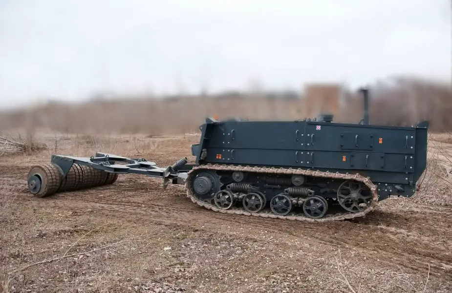 Local made UGV for mine clearing joins kharkov emergency service ...