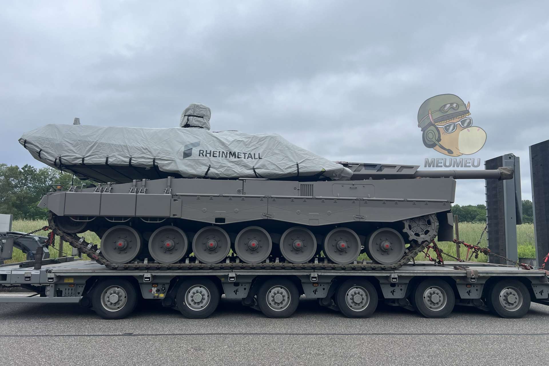 Will Rheinmetall's Leopard 2A4-KF51 Panther hybrid tank be the star of Eurosatory 2024?