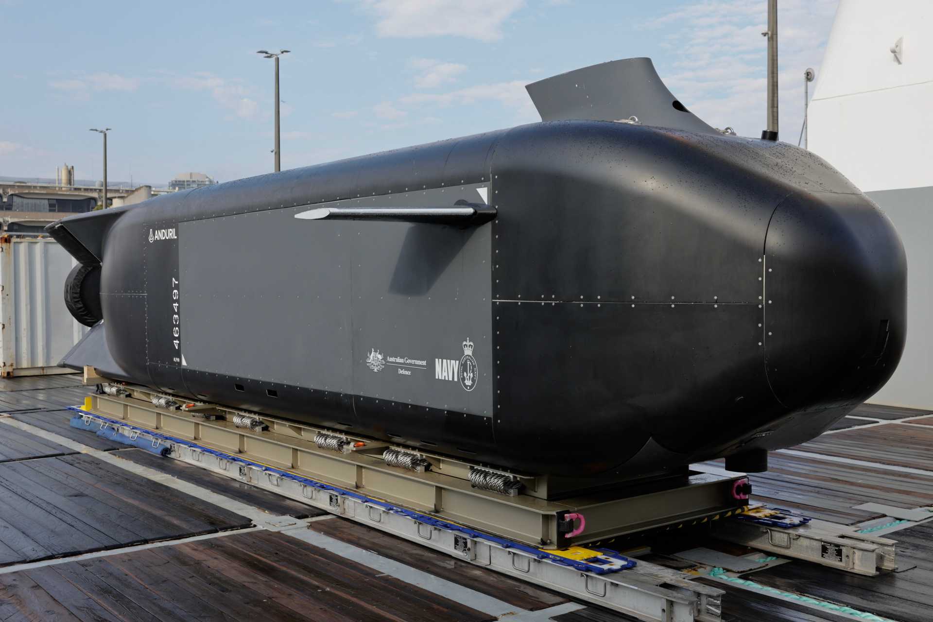 In Australia, the Ghost Shark XL-AUV is expected to complement existing Collins-class submarines, which are undergoing life extensions, and the future nuclear-powered AUKUS submarines planned under trilateral arrangements. (Picture source: Australian MoD)