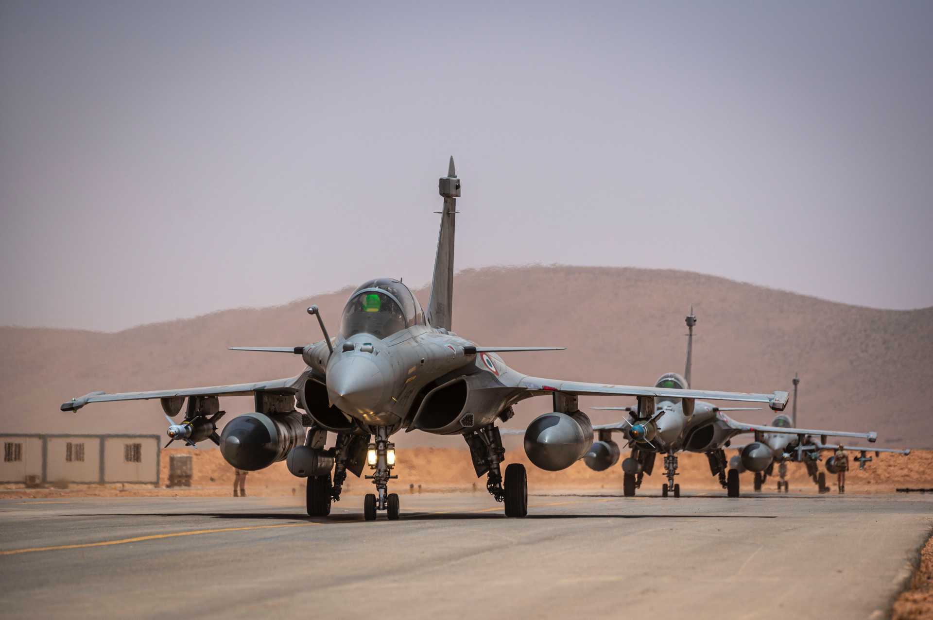 The Rafale's main delta wing provides lift and stability, while the foreplane canards positioned near the cockpit contribute to pitch control, lift enhancement, and maneuverability across a wide flight envelope, thereby maintaining control at high angles of attack. (Picture source: French Air Force)