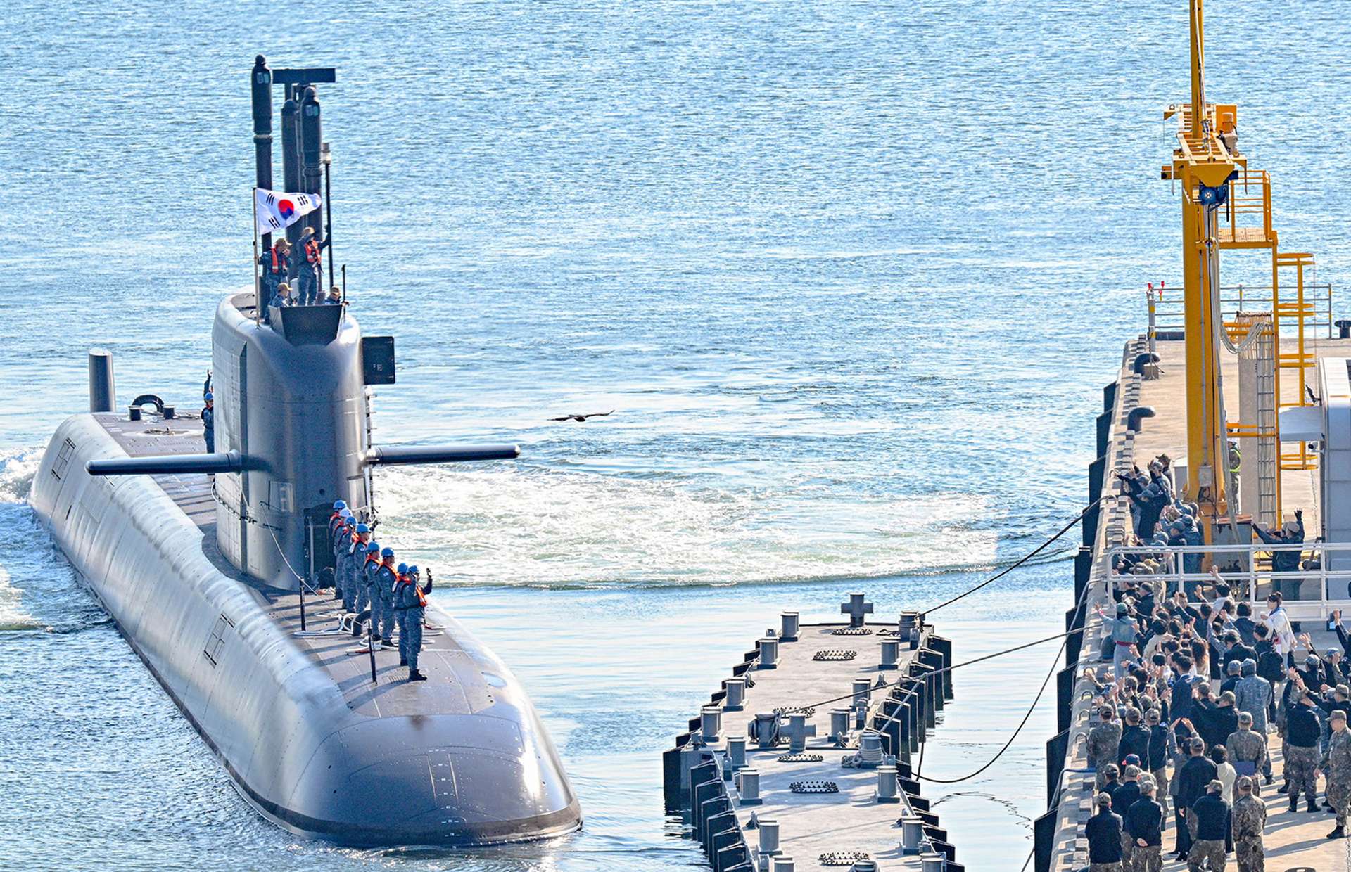 The ROK Navy’s KSS-III Ahn Mu combines air-independent propulsion, long-range patrol capability, heavyweight torpedoes and a Korean vertical launch system for land-attack missiles, marking South Korea’s first fully indigenous blue-water submarine (Picture source: ROK navy).