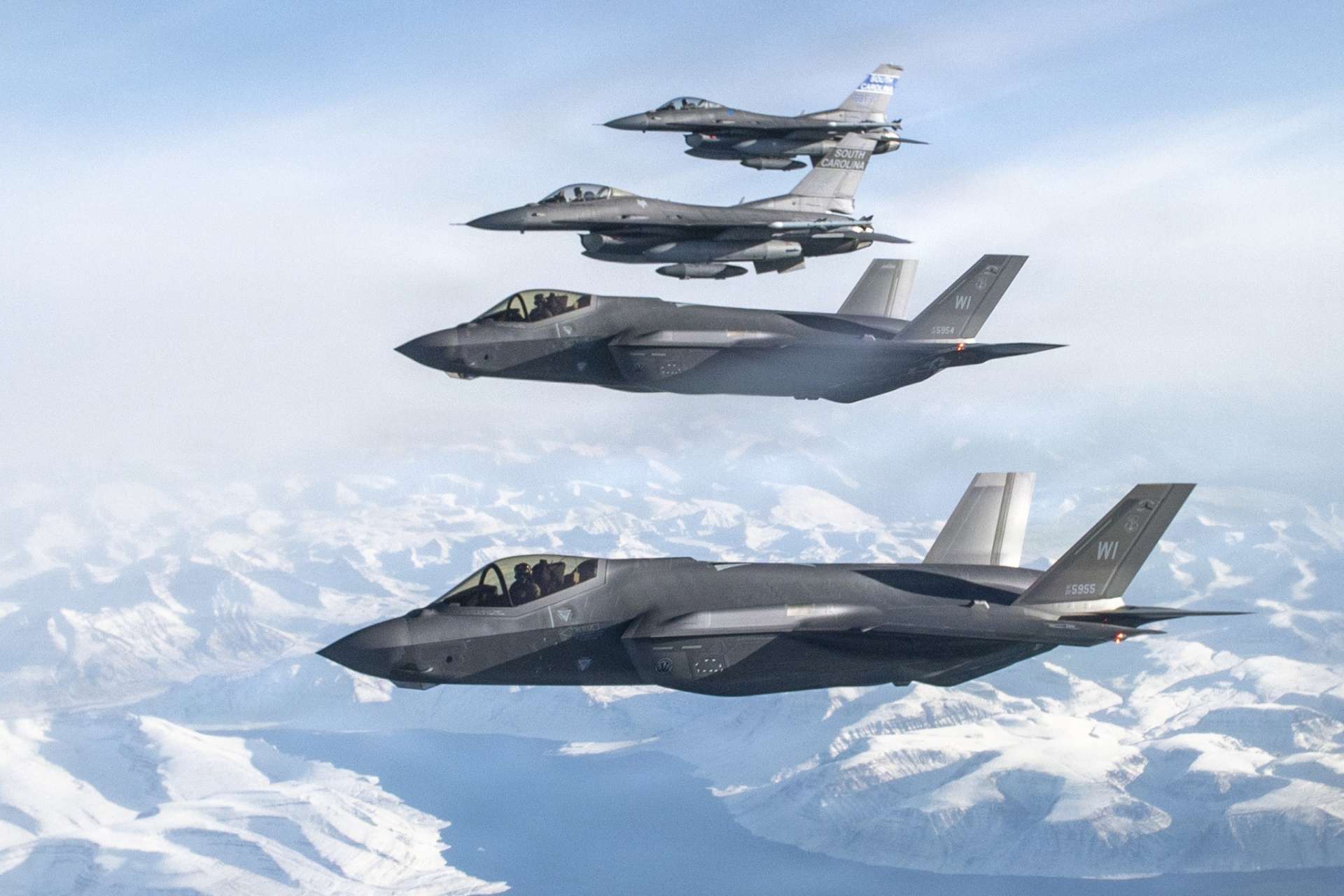 U.S. F-35A and F-16 fighters operating from Pituffik Space Base in Greenland highlighted NORAD’s focus on rapid Arctic reinforcement. The drill reflects rising concern about Russian bomber routes and growing Chinese interest in the High North (Picture Source: F-35 Lightning II Joint Program Office)