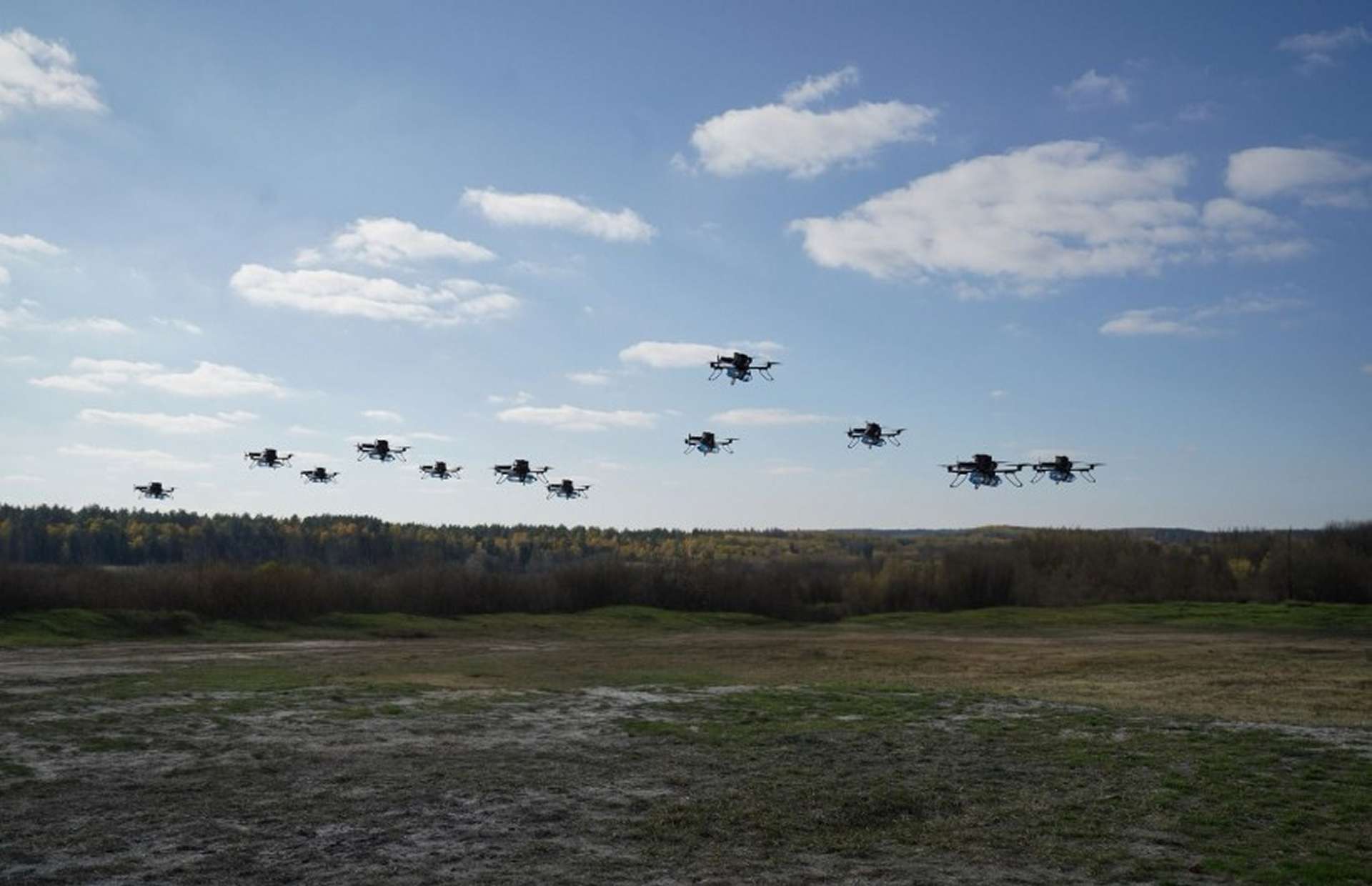Ukraine’s battle-tested drone industry now leads the world, flooding the battlefield with cheap FPVs, tactical UAVs, and long-range strike systems (Picture source: Ukrainian MoD).