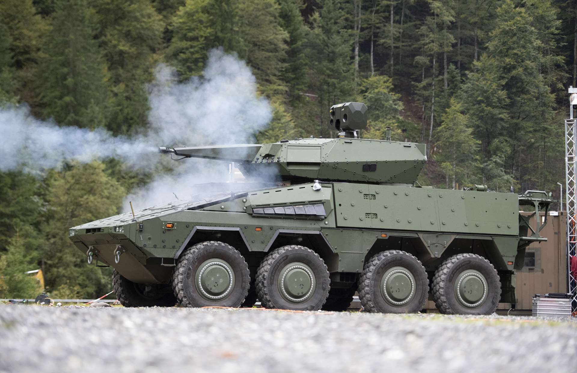 Rheinmetall’s Skyranger 30 turret, equipped with a 30 mm airburst cannon and missile options, forms the backbone of Germany’s new short-range air defense network (Picture source: Rheinmetall).
