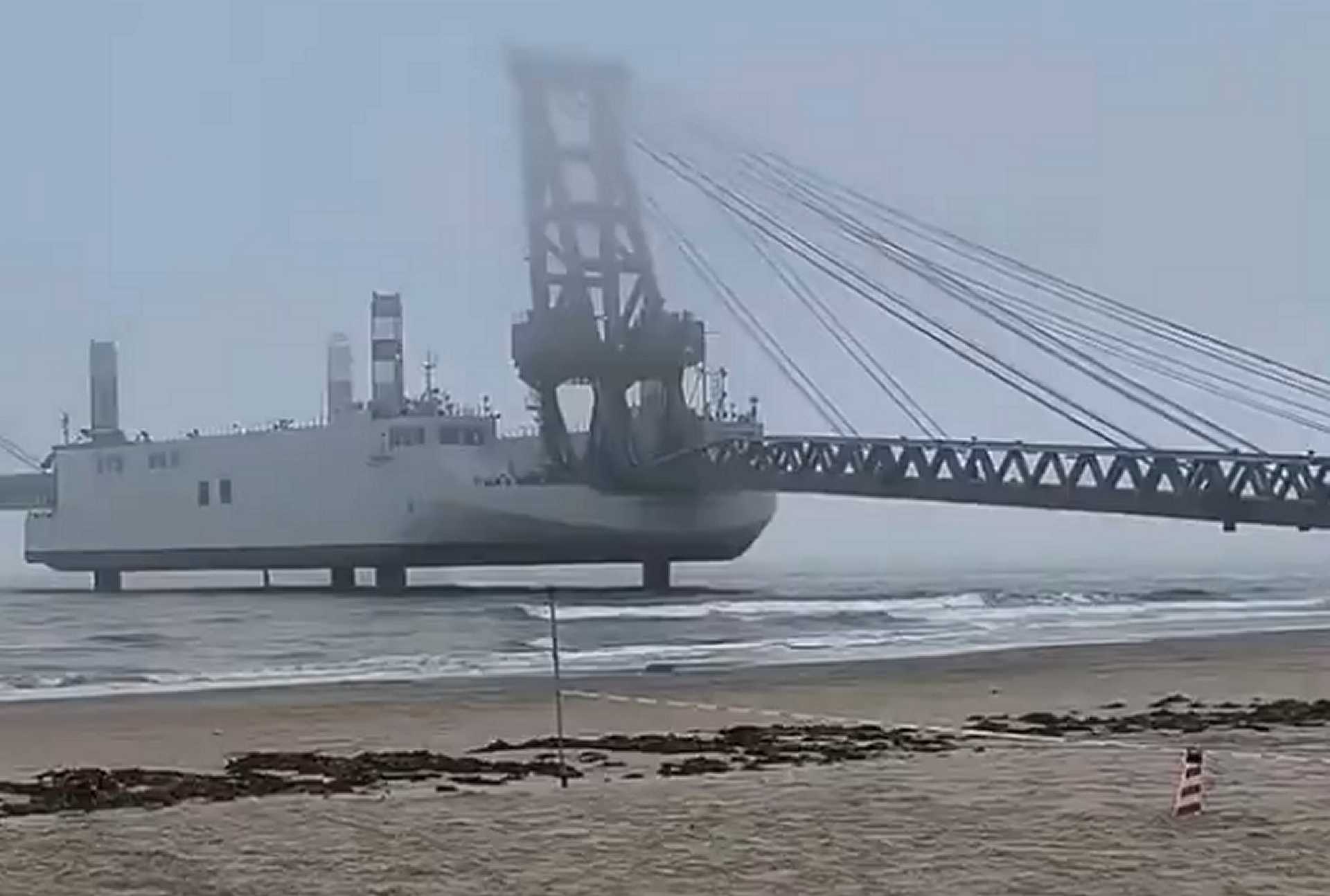 China Enhances Military Power with New Amphibious Barges