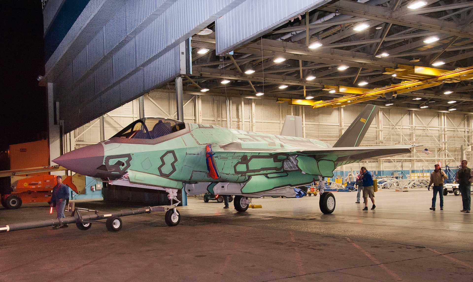 Canada Rethinks F-35: Exploring Alternatives Amid Tensions