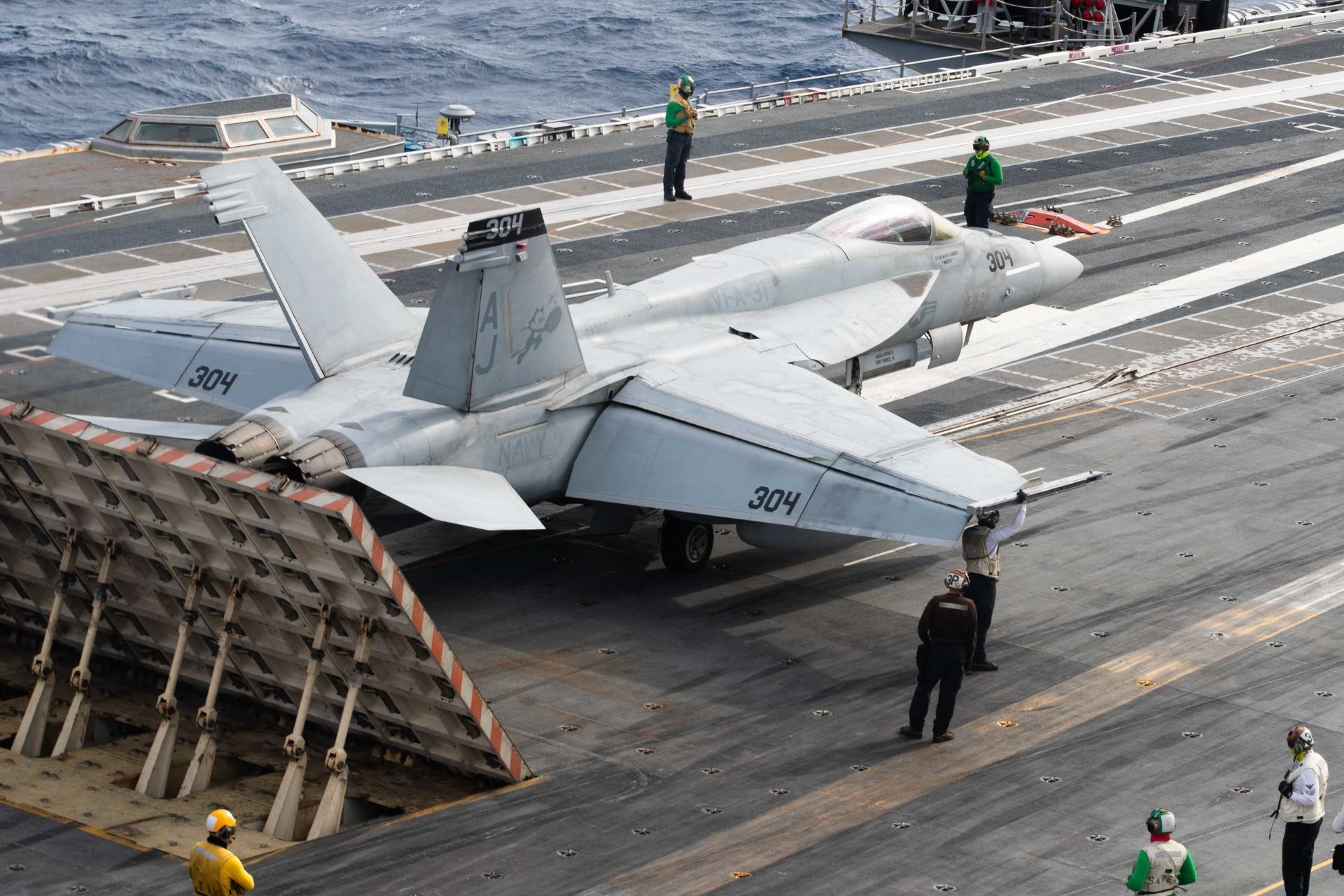An F/A-18E Super Hornet assigned to VFA-31 prepares for launch using the Electromagnetic Aircraft Launch System aboard USS Gerald R. Ford in the Atlantic Ocean on March 10, 2023. (Picture source: U.S. Navy)