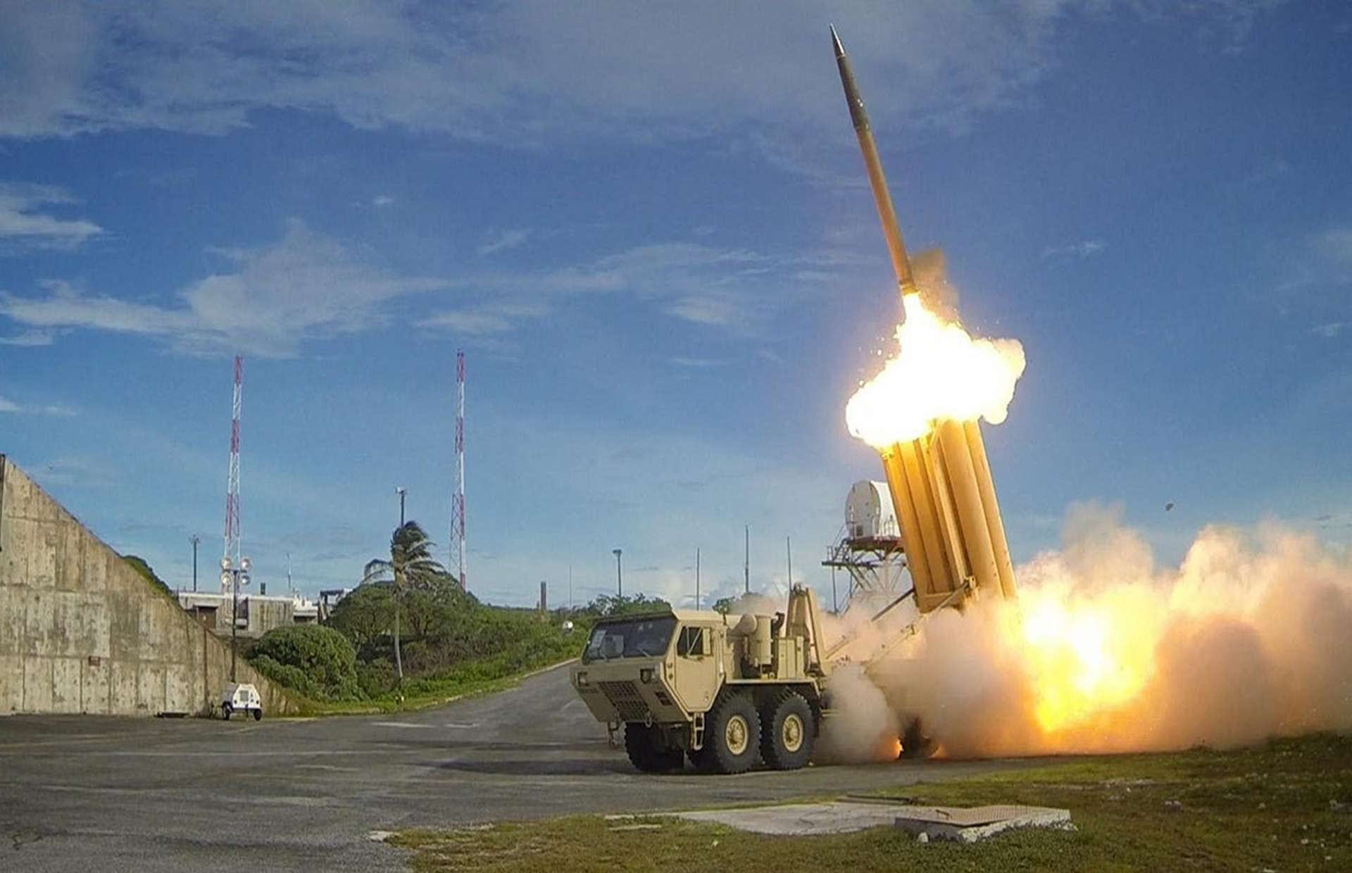 L3Harris has secured a nearly $400 million contract to deliver THAAD interceptor boost motors and LDACS endgame thruster systems, strengthening U.S. missile defense capacity with faster, more agile hit-to-kill engagements against ballistic missile threats (Picture source: Missile Defense Agency).