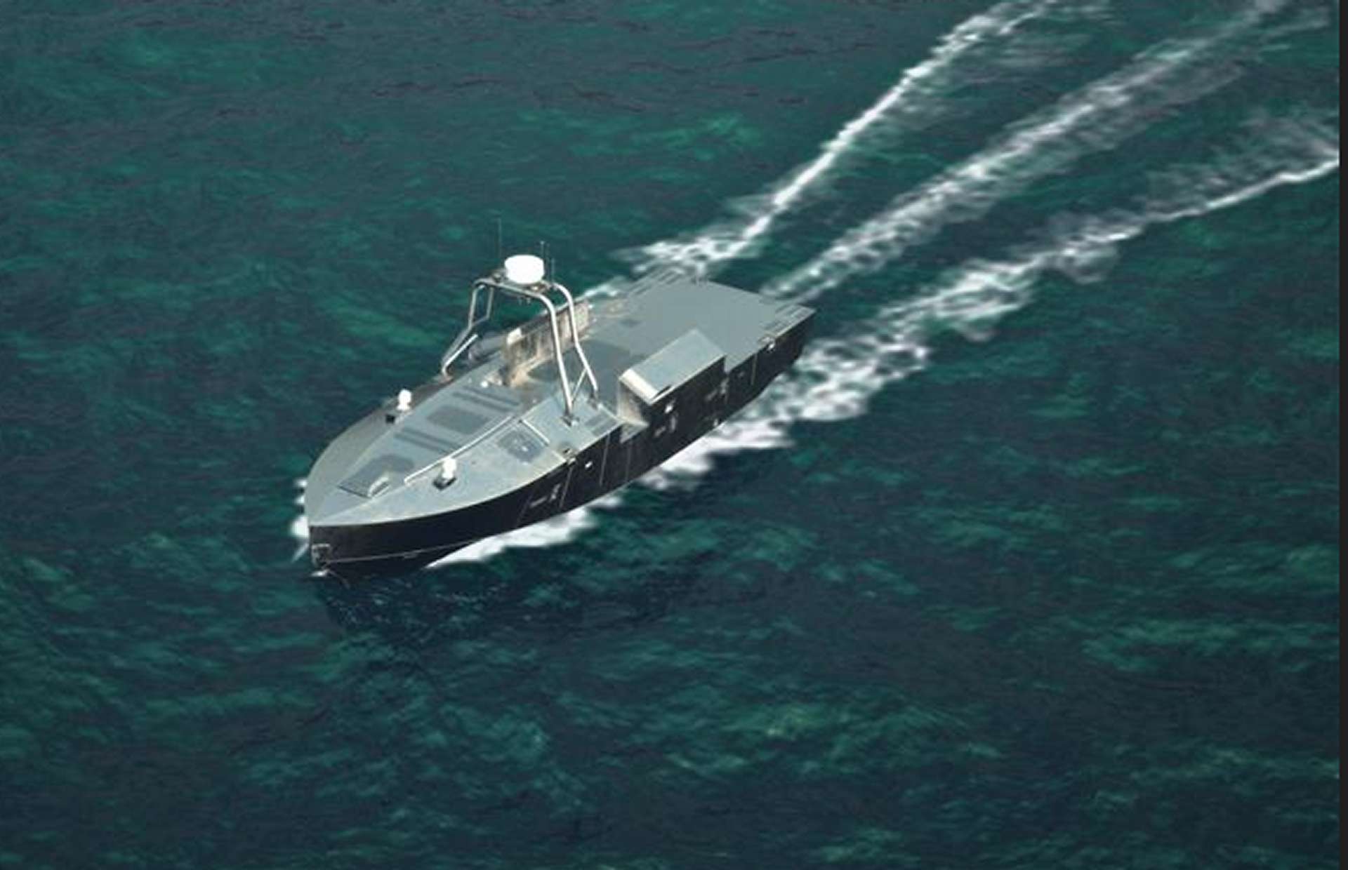 Textron MMUSV is a multi-mission USV for mine countermeasures, ISR and SIGINT, offering up to 13,000 lb payload and fuel, autonomous navigation with swarm behaviors, and Sea State 4 operations for low-cost distributed missions (Picture source: Textron Systems).