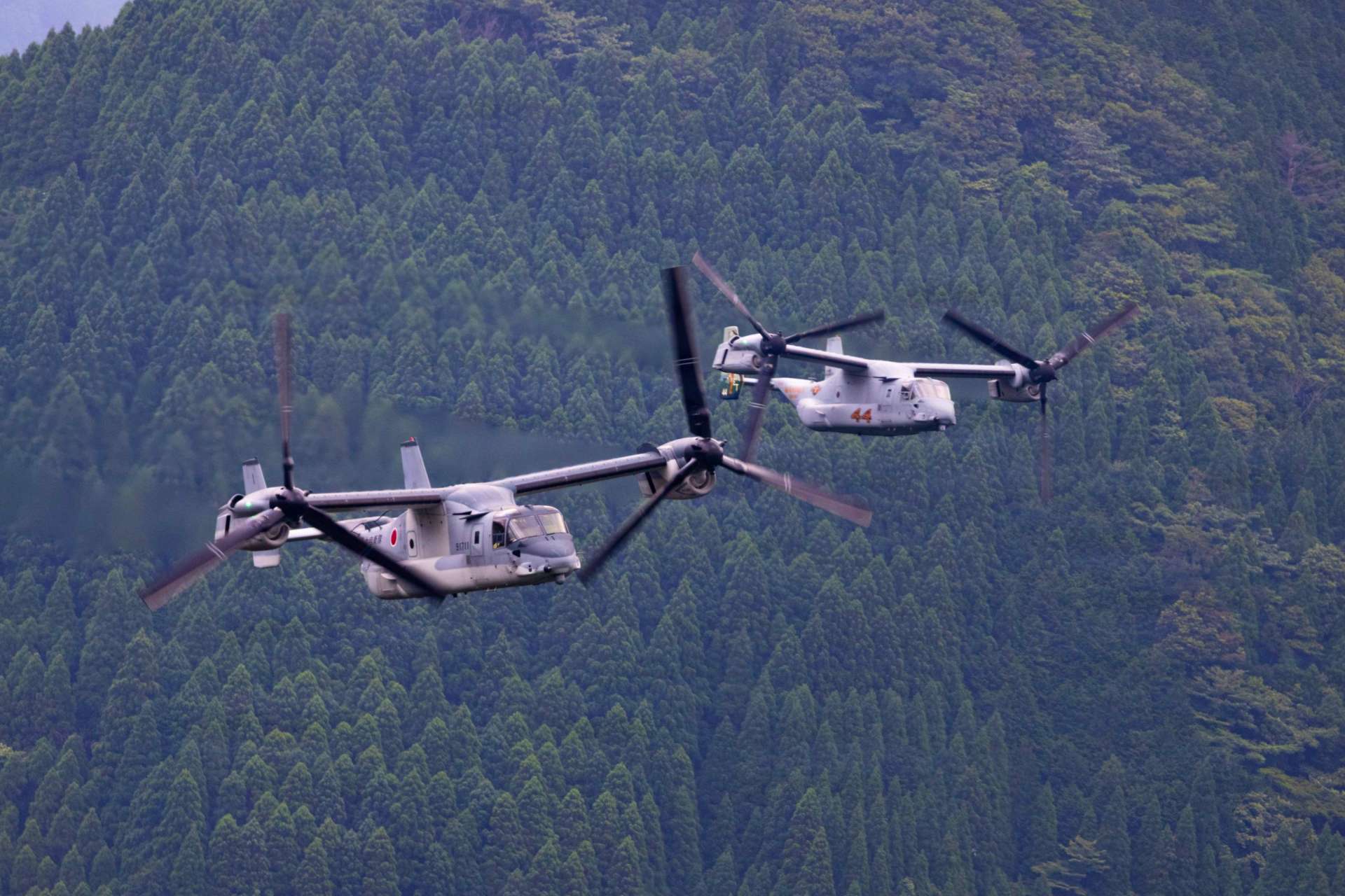 A U.S. Marine Corps MV-22B and Japanese V-22 Osprey flew together during Resolute Dragon 26, showcasing stronger allied mobility and maritime defense cooperation in the Indo-Pacific (Picture Source: U.S. Marine Corps)