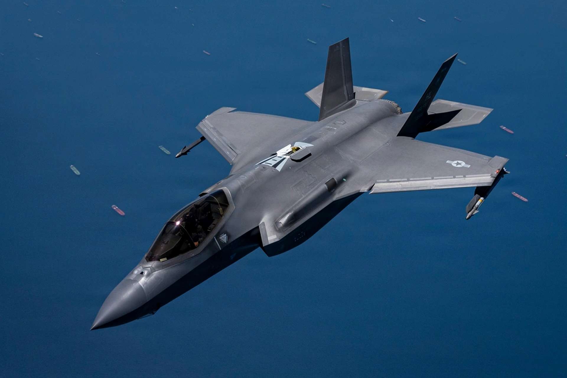 Lockheed Martin received a $153.9 million U.S. Navy contract modification for long-lead materials supporting the production of 11 F-35 Lightning II fighters for an undisclosed Foreign Military Sales customer, helping secure future deliveries through 2030 (Picture source: U.S. DoW).