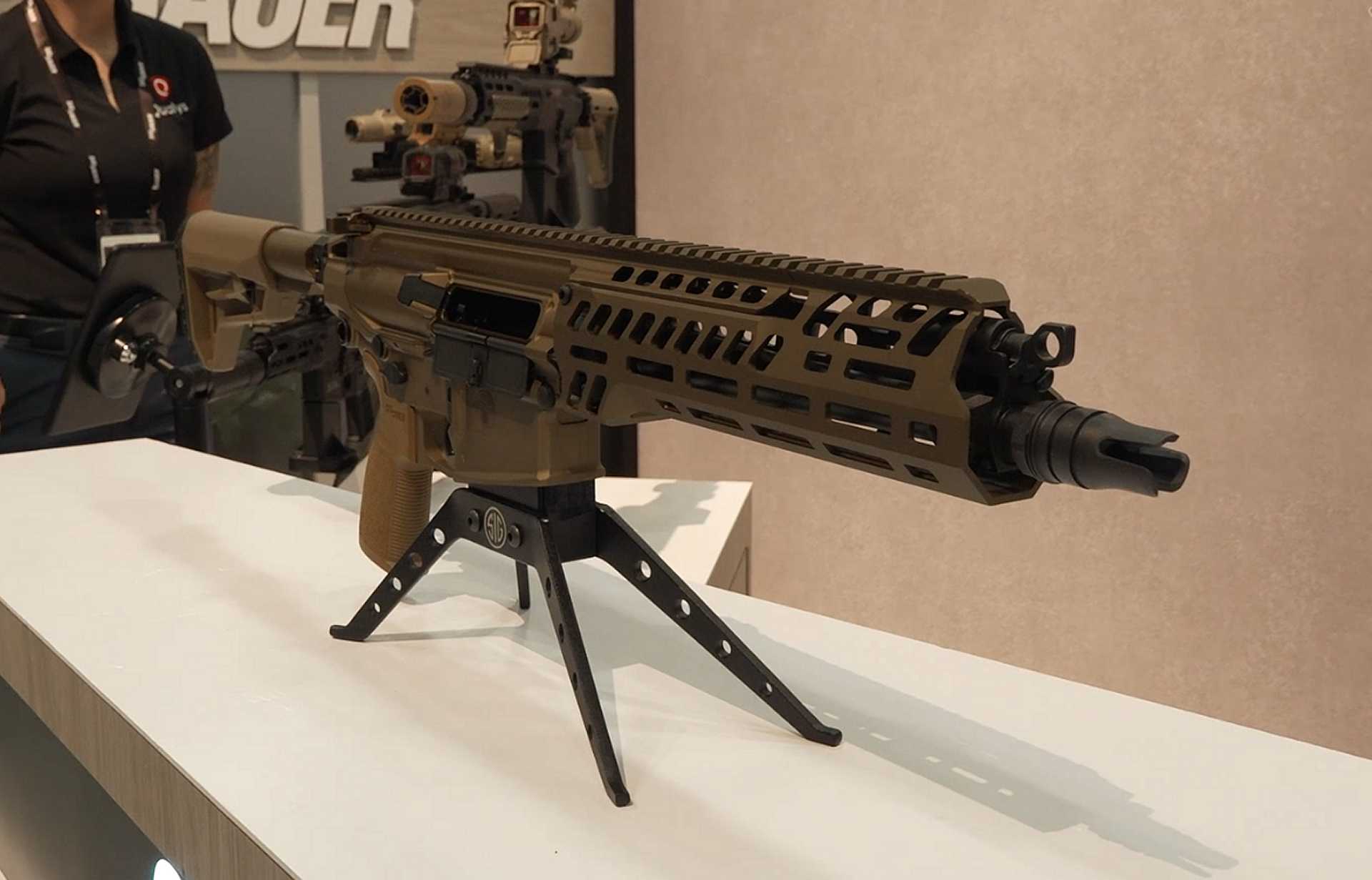 In an exclusive interview with Army Recognition, SIG Sauer reveals how soldier feedback shaped the XM8, a lighter and more compact evolution of the M7 rifle. Discover its reduced weight, shorter barrel, advanced 6.8mm ammunition, and new technical features designed for U.S. Army close-combat forces.