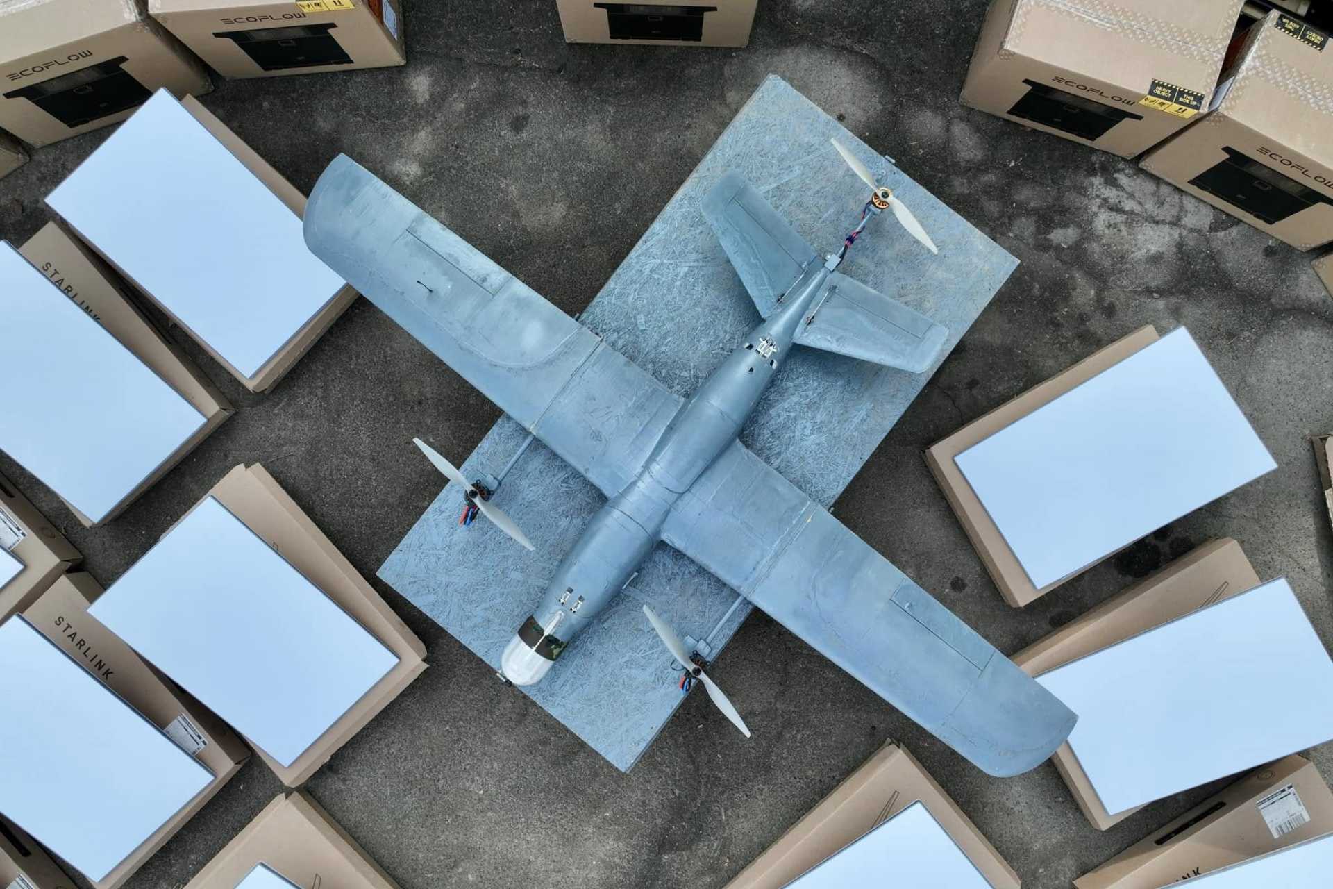 Starlink and Starshield terminals allow Ukrainian drones to transmit live video, receive targeting updates, and remain under operator control hundreds of kilometres beyond conventional radio range, enabling long-range strikes, reconnaissance, and interceptions against Russian forces. (Picture source: Ukrainian MoD)