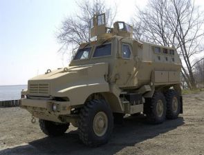 Caiman 6x6 BAE Systems Armor Holdings MRAP FMTV Mine Resistant multi-role protected wheeled armoured vehicle data sheet description identification pictures United States US army 