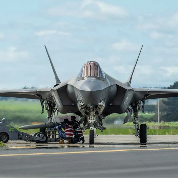 Australian F-35A Lightning II fighters landed in New Zealand for the first time during Exercise Agile Tasman, testing forward rearming, refuelling and integrated combat operations from RNZAF Base Ohakea (Picture Source: Royal Australian Air Force)