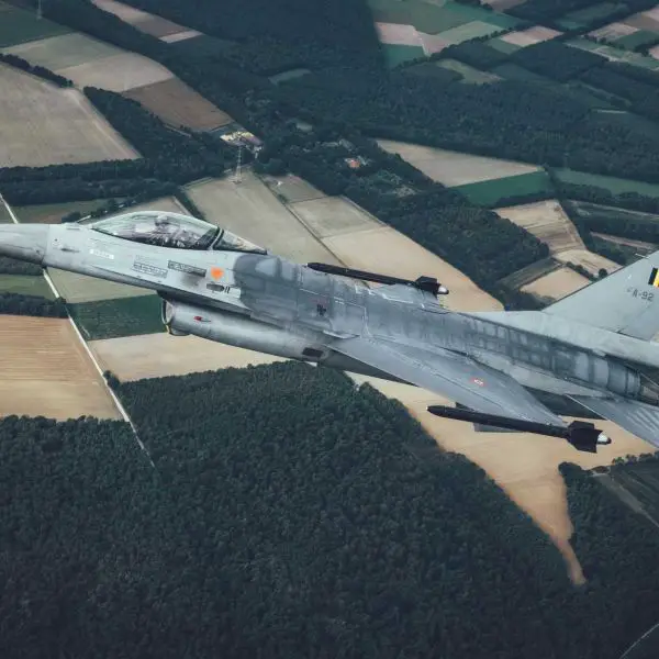 Belgian F-16s will help Ukraine intercept Russia’s fastest jet-powered Geran drones, flying at up to 600 km/h, by using their speed of Mach 2.05 and 20 mm cannons against targets that many Ukrainian interceptor drones cannot overtake. (Picture source: Belgian Air Force)
