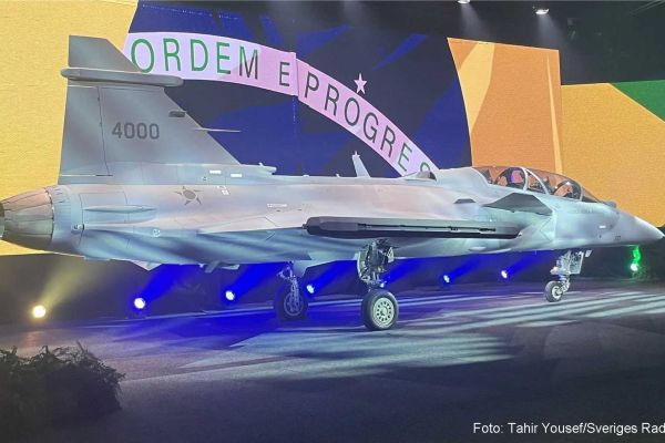 Gripen F twin-seat Multirole Fighter Aircraft Jet SAAB specifications technical data fact sheet pictures video