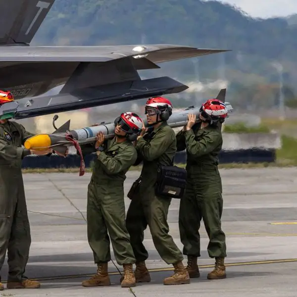 Raytheon received a $1.108 billion U.S. Navy contract modification for AIM-9X Sidewinder Lot 26 production, adding Block II and Block II+ infrared-guided missiles, training rounds, spare guidance units, propulsion sections, and support equipment for U.S. services and Foreign Military Sales customers through 2029 (Picture source: U.S. DoW).