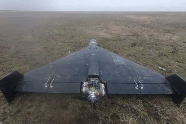 A Russian-built Geran-2 loitering munition on the ground. Derived from Iran's Shahed-136, the Geran-2 has been extensively upgraded through combat operations in Ukraine. According to U.S. intelligence, Russia has reportedly transferred enhanced Shahed-derived drones and targeting support to Iran, increasing the threat to U.S. military forces and bases in the Middle East. (Picture source: Russian Social Network)