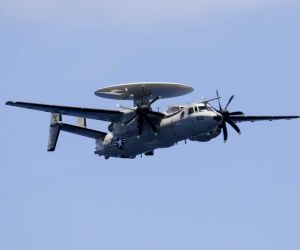 E-2D Advanced Hawkeye Airborne Early Warning and Control AEW&C aircraft United States specifications technical data fact sheet pîctures video