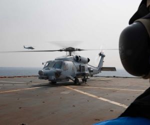 New Zealand has signed a deal to acquire five US-made MH-60R Seahawk helicopters to replace eight Seasprites, equipping its naval frigates with improved submarine-hunting capabilities, lightweight torpedoes, and precision-guided weapons from 2030. (Picture source: Australian MoD)