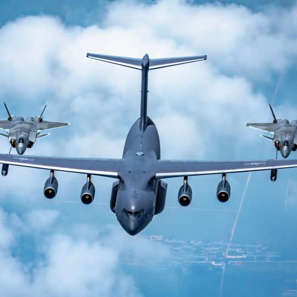 China’s YY-20A refueling of J-20 stealth fighters shows the PLAAF is moving toward longer-range, tanker-supported air operations that could reshape U.S. Pacific defense planning (Picture Source: People's Liberation Army Air Force)