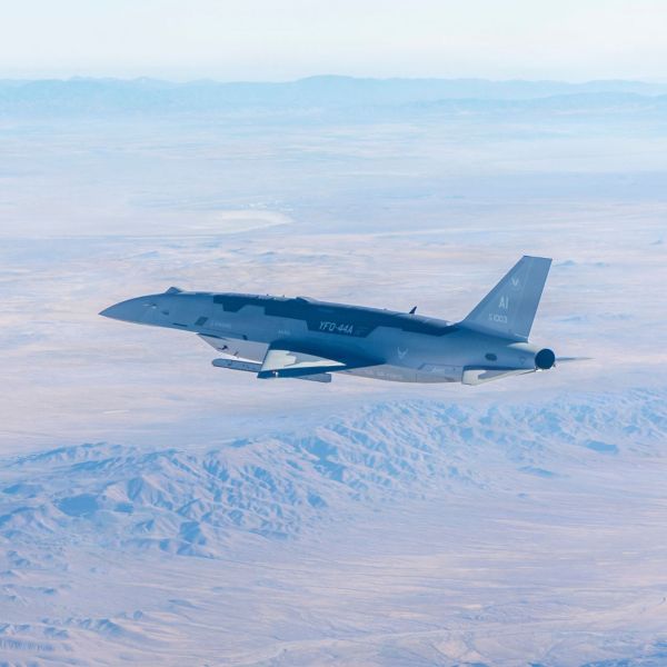 A YFQ-44A Collaborative Combat Aircraft flies over the Mojave Desert after completing a live-fire AIM-120 missile test. (Picture source: U.S. DoD)
