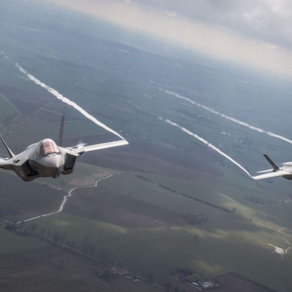 The first three aircraft assigned to operations in Poland arrived at the 32nd Tactical Air Base at Łask on 22 May 2026, beginning the domestic phase of the program. (Picture source: Polish MoD)