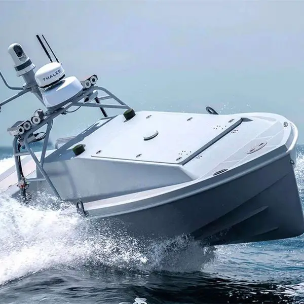 Saronic Technologies’ 24-foot Corsair autonomous surface vessel assisted in the recovery of two U.S. Army AH-64 Apache crew members after their helicopter went down near Oman, demonstrating how uncrewed maritime systems can support personnel recovery in the Strait of Hormuz area (Picture source: Saronic).