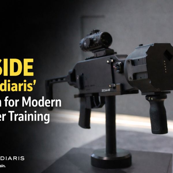 Guardiaris presented the BANS system, a shoulder-fired portable device designed to digitally simulate a missile launch pattern to trigger an aircraft’s warning systems (Picture source: Army Recognition)