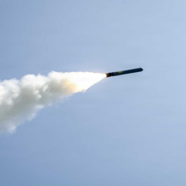 The SLCM-N is a new nuclear-armed cruise missile intended to restore the U.S. submarine-launched nuclear strike capability previously provided by the TLAM-N, a nuclear Tomahawk missile withdrawn from operational deployment in 1992 and retired in 2013. (Picture source: US DoD)