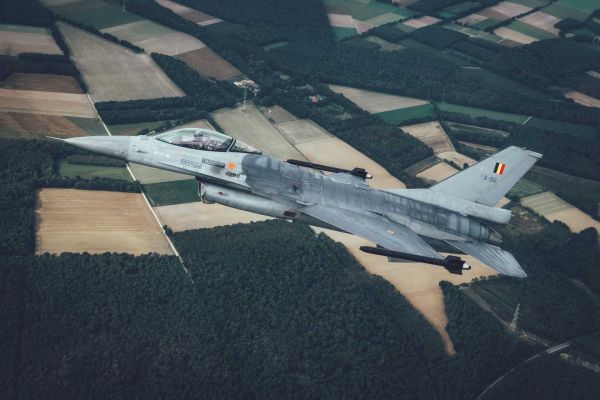 Belgian F-16s will help Ukraine intercept Russia’s fastest jet-powered Geran drones, flying at up to 600 km/h, by using their speed of Mach 2.05 and 20 mm cannons against targets that many Ukrainian interceptor drones cannot overtake. (Picture source: Belgian Air Force)