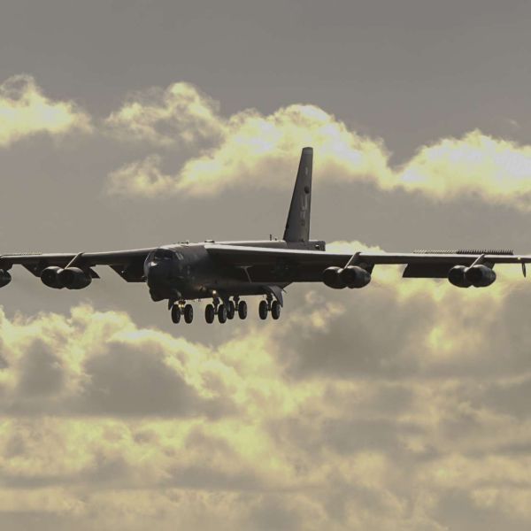 The U.S. Air Force has awarded Boeing a $2.04 billion contract to begin hands-on B-52 engine integration work, moving the bomber’s modernization effort from design into live aircraft testing (Picture Source: U.S. Air Force)