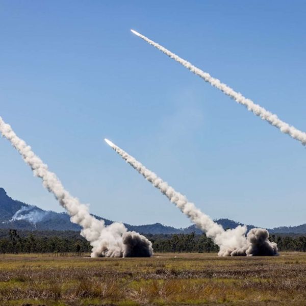 Australia’s 2026 Defence Industry Development Strategy makes domestic guided weapons, explosive ordnance and munitions production a priority to strengthen missile stockpiles, reduce supply-chain dependence, and support interoperable long-range strike capabilities with allied forces (Picture source: U.S. DoW).