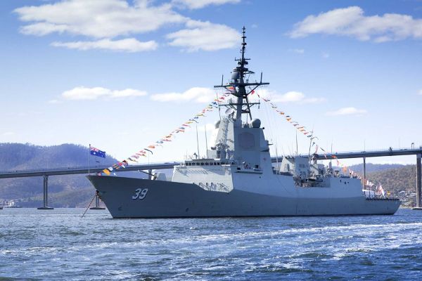 Hobart class destroyer guided missile air defense destroyer specifications technical review technical data fact sheet pictures video