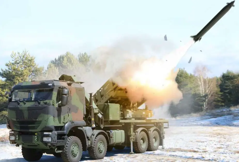 French-German_KNDS_Unveils_EuroPULS_GTF_8X8_MLRS_Rocket_Launcher_to_Rival_American_M142_HIMARS_925_001-04d1ed4d.jpeg