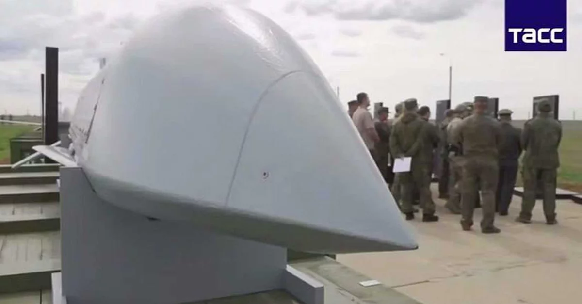 Russia_shows_mysterious_cruise_missile_similar_to_US-made_AGM-158_JASSM_at_key_military_test_site_925_001-45b21822.webp