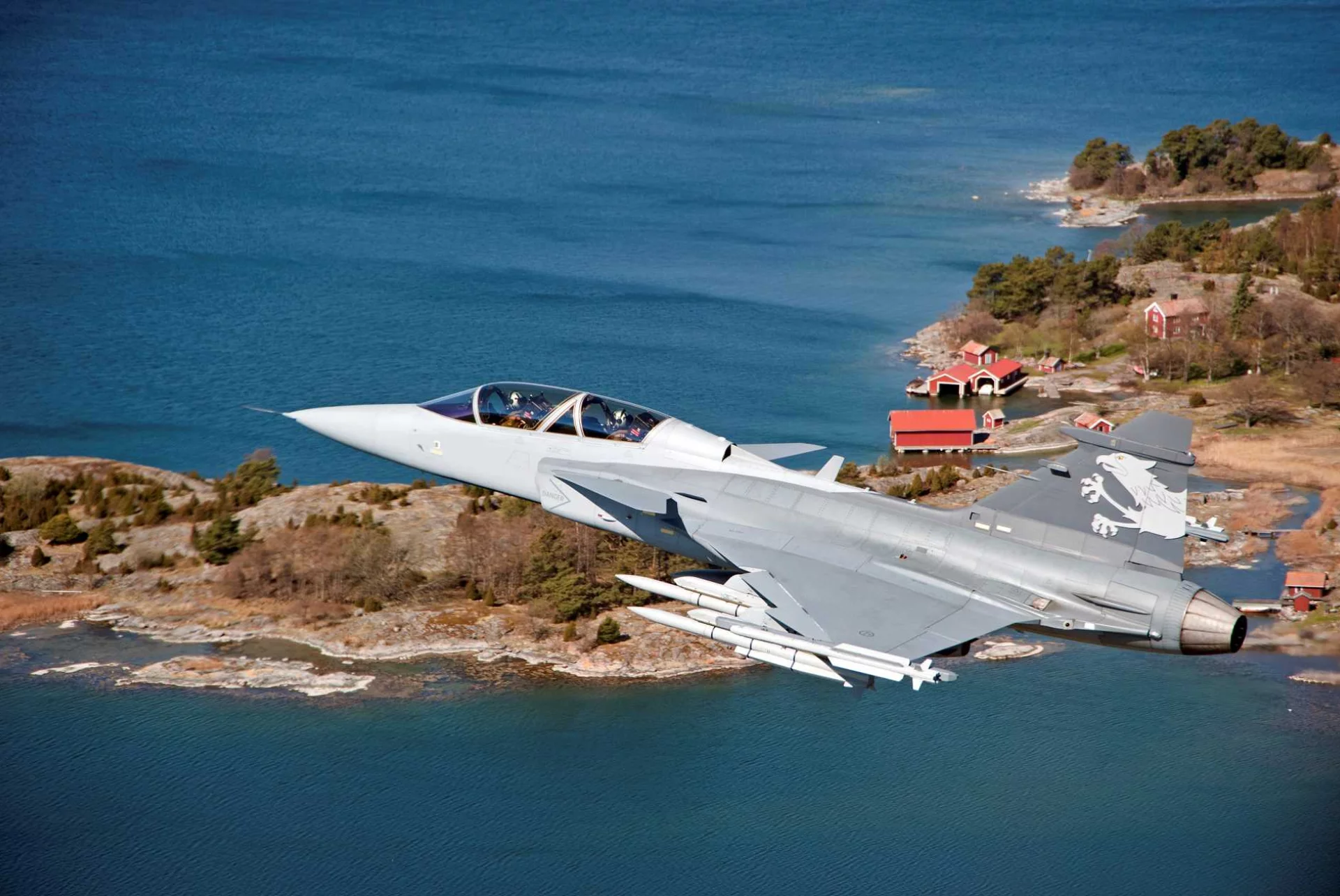 Thailand_approves_the_procurement_of_Saab_JAS-39_Gripen_E_F_Fighter_Jets.Breaking_News_1920_001-6fcdfd92.webp
