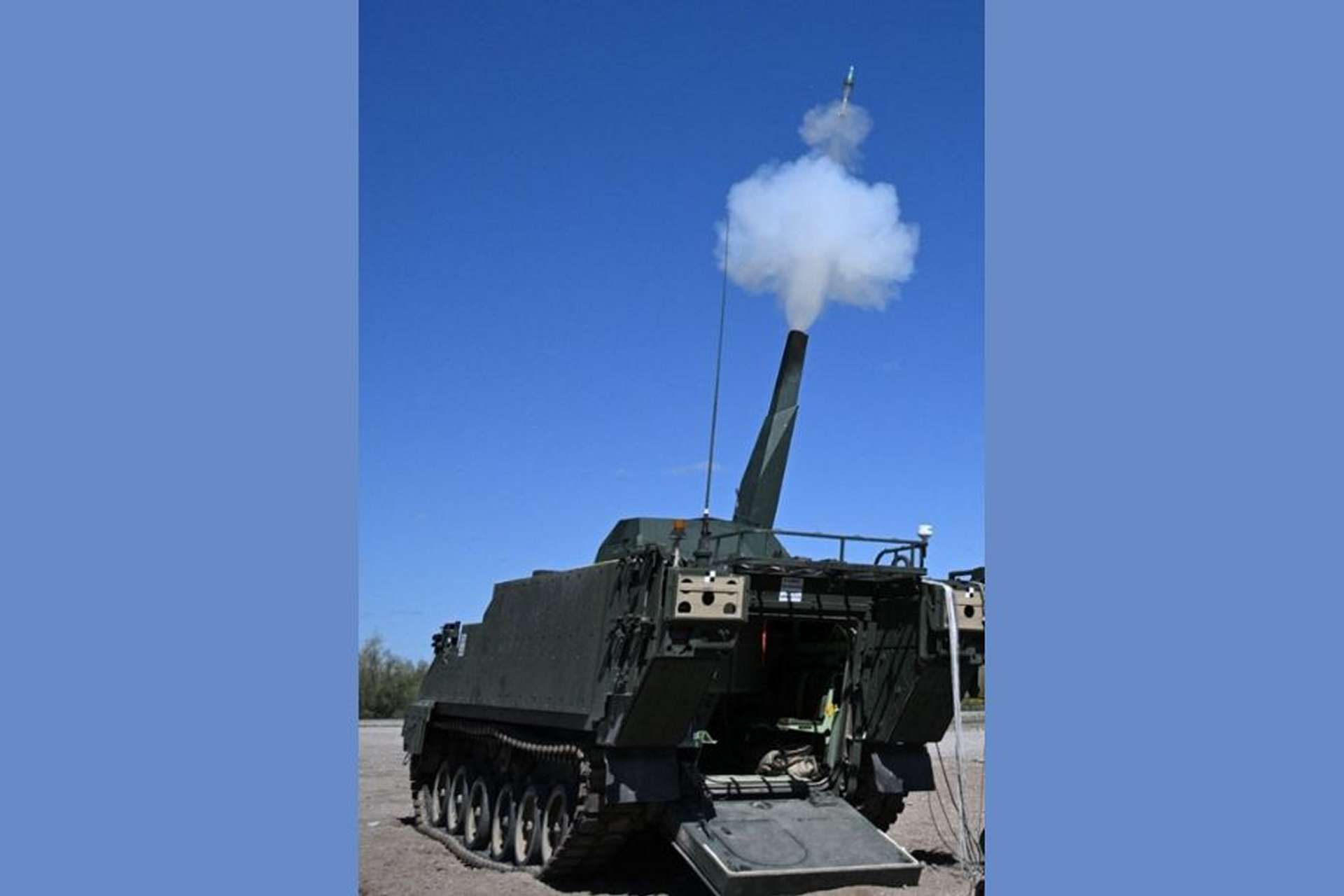 美國陸軍在亞利桑那州進行新型模組化砲塔迫擊砲系統的試驗。